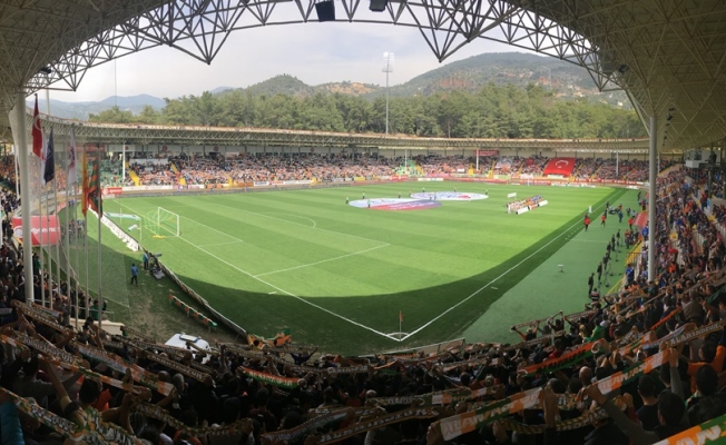 Taraftar yüzde 20 arttı