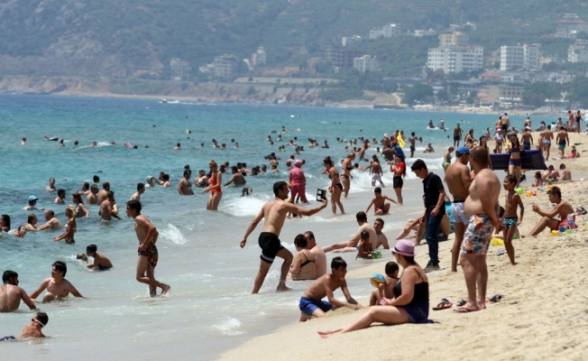 Dokuz günlük tatil rezervasyonları patlattı