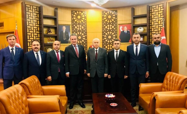 Uysal aday adayı oldu