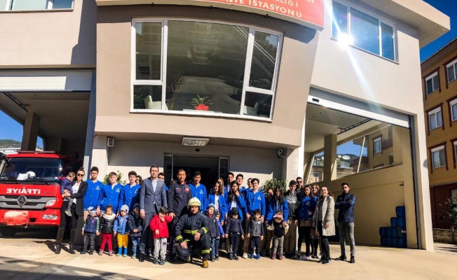 Sivil Savunma Günü’nde itfaiyeye ziyaret