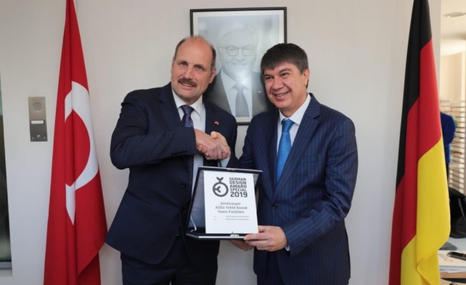 Türel, Almanya’nın en prestijli ödülünü aldı