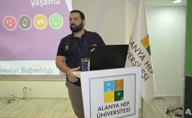 Teknoloji bağımlılığı ciddi tehdit oluşturuyor