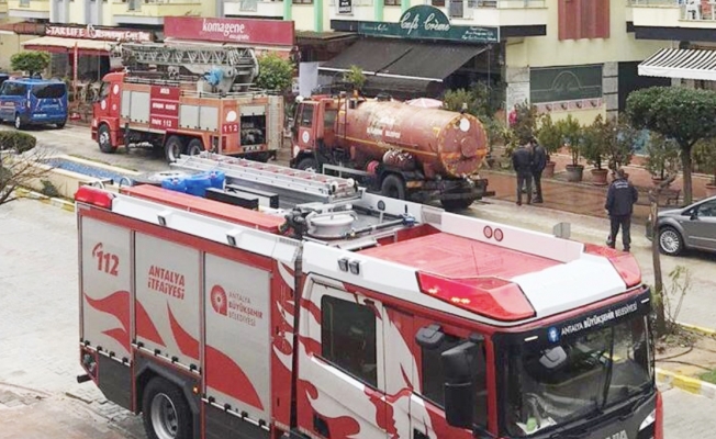 Alanya’da iş yerinde yangın!