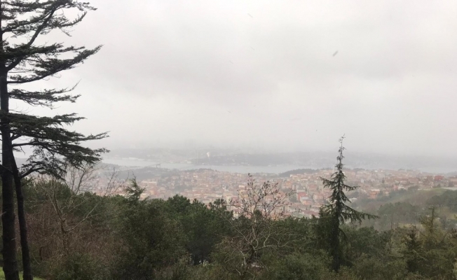 İstanbul’da kar yağışı etkisini göstermeye başladı