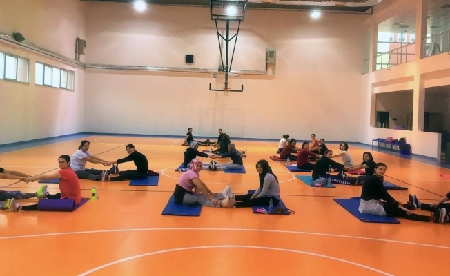 Kadınlar sporla buluşmaya devam ediyor