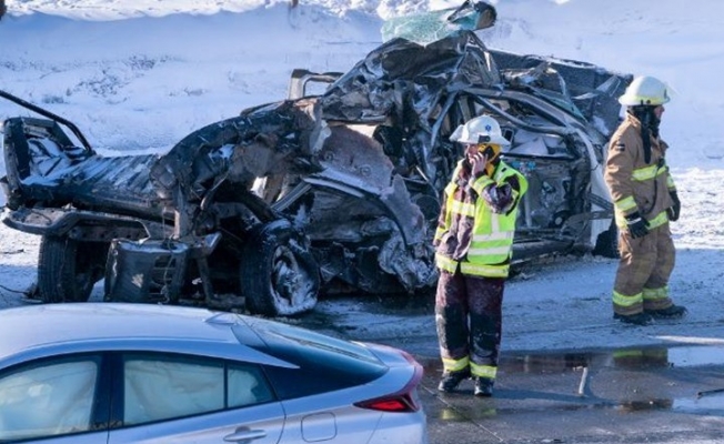 Kanada’da 200 araç zincirleme kazaya karıştı: 2 ölü, 70 yaralı