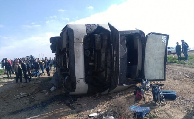 Ürdün’de öğrenci servisi kaza yaptı: 1 ölü, 37 yaralı