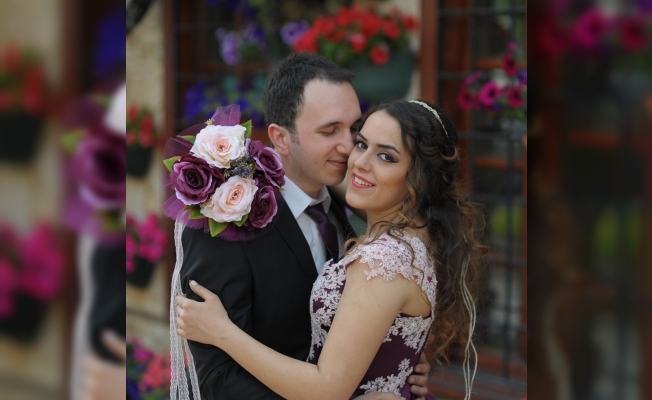 Yeni evli çiftin geçirdiği kazada ağır yaralanan gelin yaşam savaşını kaybetti