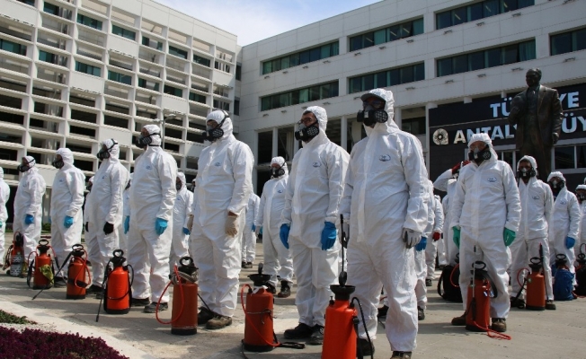 Antalya’da dezenfekte ordusu