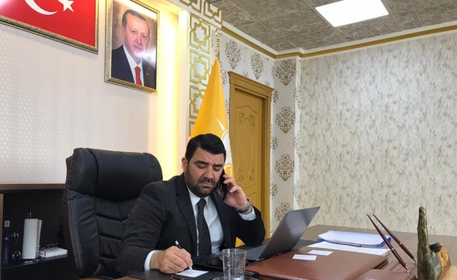 Ceyhan’da AK Parti yaşlı üyeleri için ekip kurdu