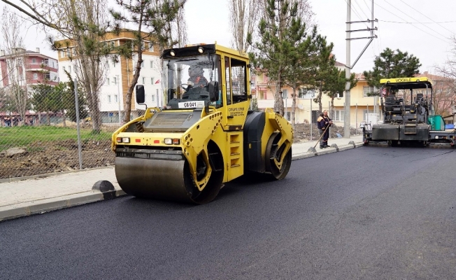 Çorlu’da asfaltlama çalışmaları sürüyor