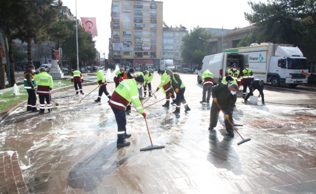 Elazığ’da korona virüsüne karşı kapsamlı temizlik