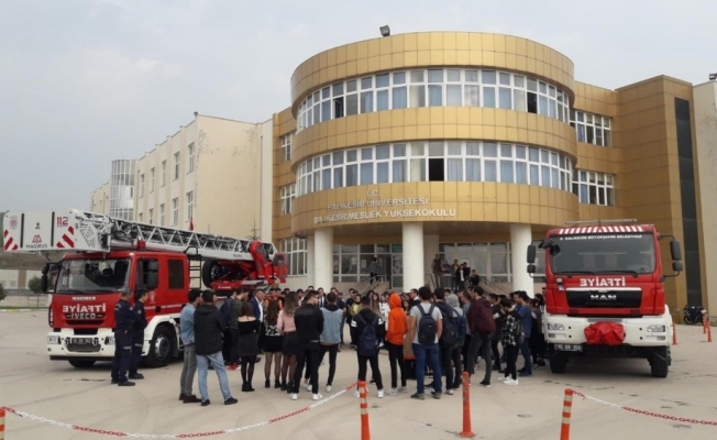 Geleceğin itfaiyecileri Balıkesir’de yetişecek