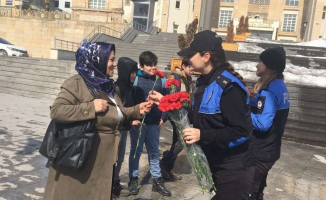 Hakkari polisi KADES’i anlattı