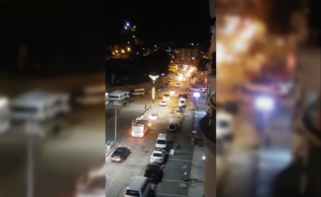 Hizanlılardan sağlık çalışanlarına alkışlı destek