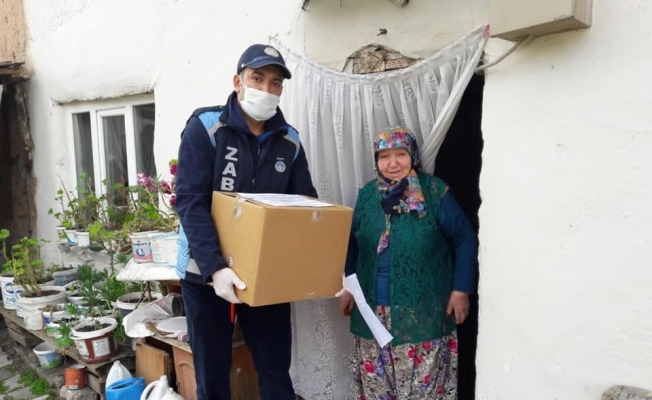 İş insanları destekliyor Vefa Sosyal Destek Grubu dağıtıyor