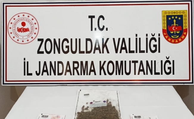 Jandarmadan uyuşturucu operasyonu; 3 gözaltı