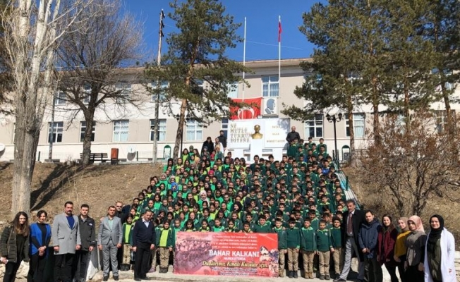 Minik yüreklerden büyük hassasiyet