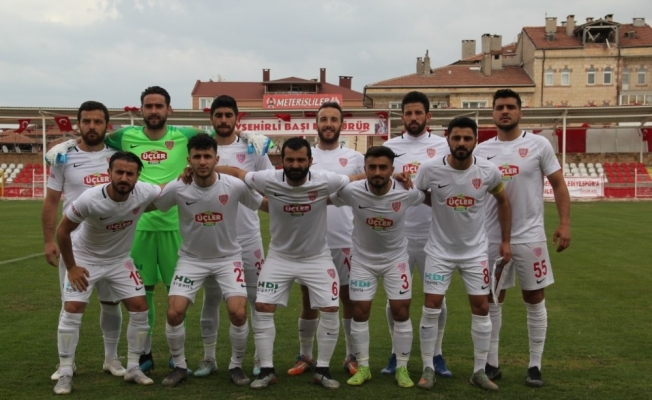 Nevşehir Belediyespor’da futbolculara izin verildi