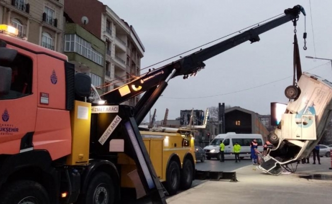 Polis kovalamacasının sonu su kanalında sona erdi