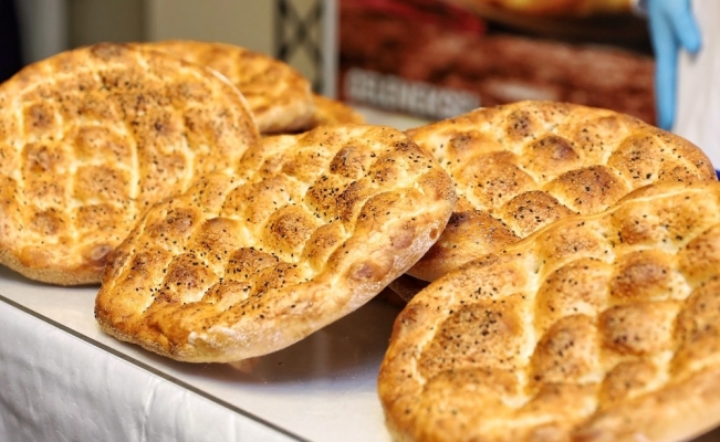 400 gramlık Ramazan pidesi Bursa’da 2.5 TL
