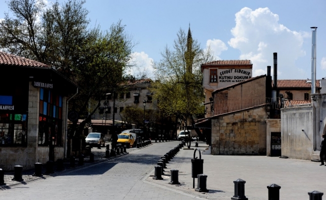 Korona virüs Gaziantep’in tarihi mekanlarını sessizliğe bürüdü