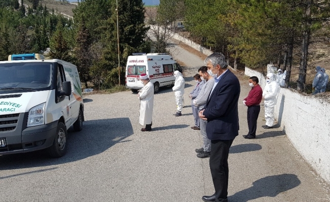 Korona Virüsten hayatını kaybeden işadamı toprağa verildi