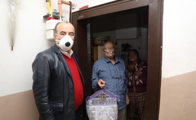 Türkyılmaz’dan 78 yaşındaki çifte sürpriz