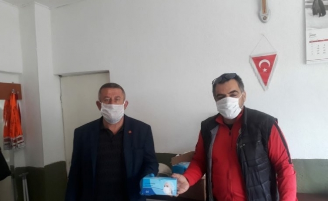 Balıkesir ASKF’den maske desteği