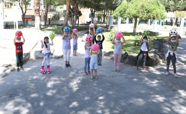 Başkan Dutlulu çocukları sevindirdi