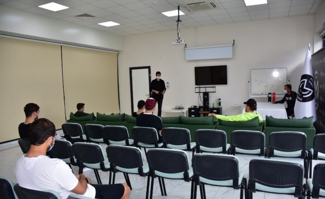 Manisa FK perşembe günü topbaşı yapıyor