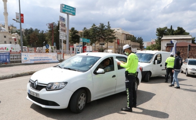 Şanlıurfa’da kısıtlama kurallarına uymayan 74 kişiye ceza