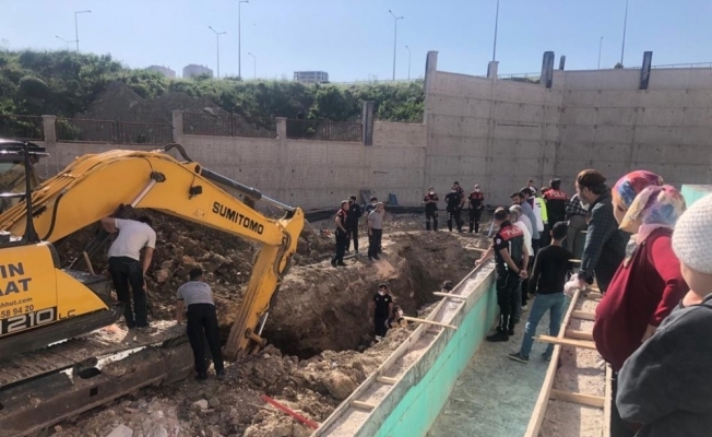 Toprak altında kalan işçi kurtarıldı