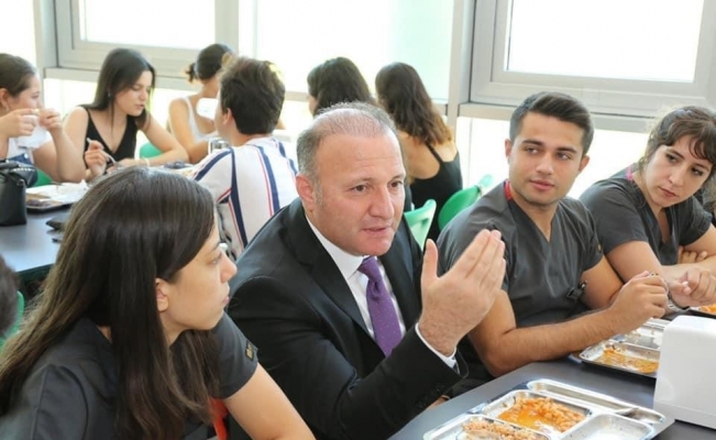 AÜ öğrencilerinin kariyerlerine profesyonel destek