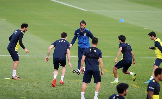 Fenerbahçe, kupa mesaisine başladı