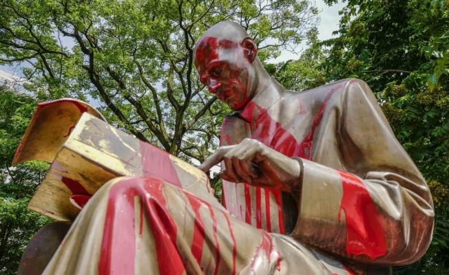 Heykel saldırıları İtalya’ya sıçradı