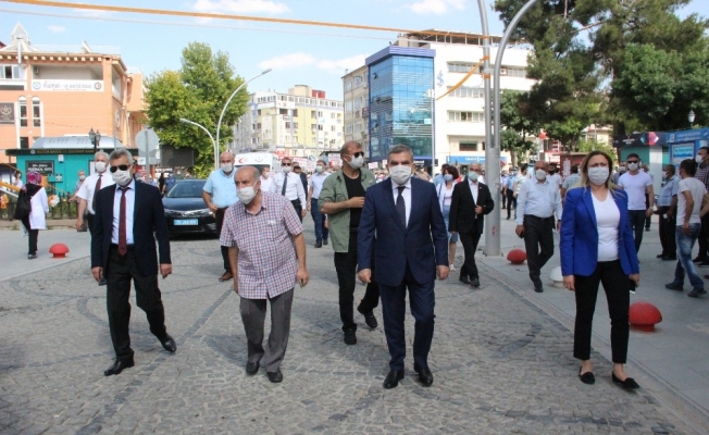 Karaman’da “Pandemi Farkındalık Yürüyüşü” düzenlendi