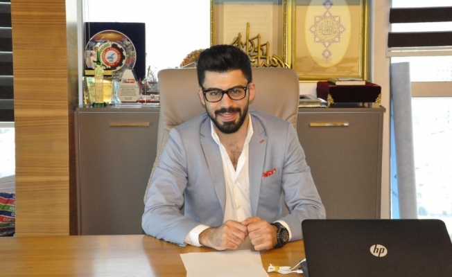 Mehmet Hanifi Kutlar, koronavirüs tedbirleriyle saç ekimini anlattı