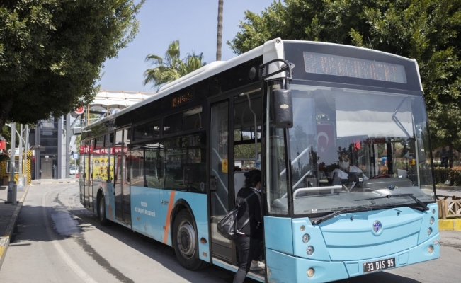 Mersin’de belediye otobüsleri YKS’ye girecek öğrenci ve velilerine ücretsiz