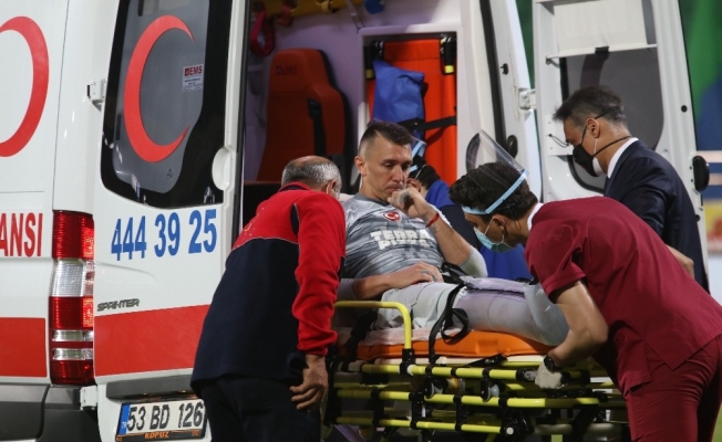 Muslera’nın ayağında 2 kırık tespit edildi