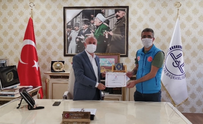 Müftü Keskin’den kurban bağışı