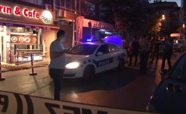 Hırsızlık yapan grup bekçiler ile çatıştı