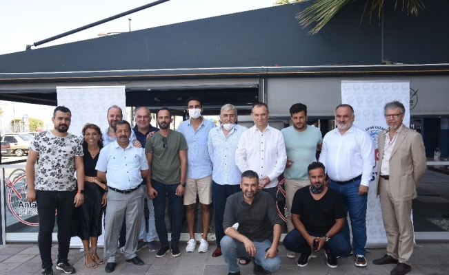 İzmir’de voleybol heyecanı