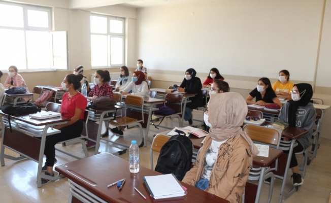 Müdür Tunçel’den destekleme ve yetiştirme kurslarına ziyaret