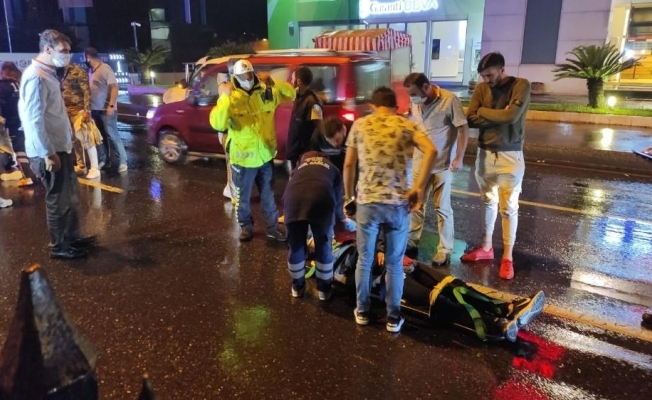 Sarıyer’de yağış nedeniyle kayganlaşan yolda zincirleme kaza: 6 yaralı