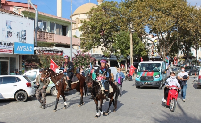 Çan’da Cumhuriyet Bayramı atlı süvarilerle kutlandı