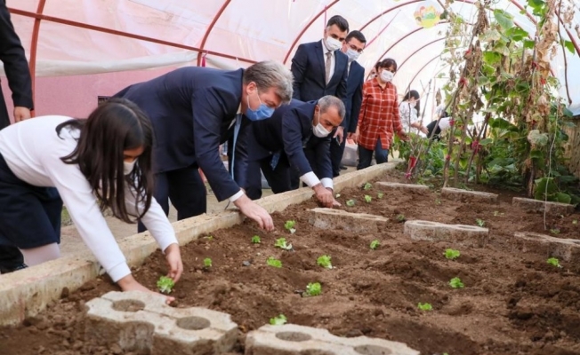 Ordu Valisi haftaya okul ziyaretleriyle başlıyor