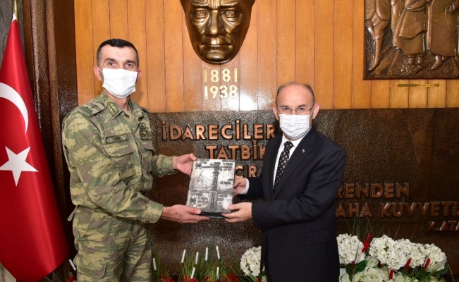Tümgeneral Tayanç’tan Vali Karadeniz’e ziyaret