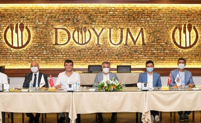 Vali Yazıcı: "Örtü altı üretimde ticari değeri yüksek ürünlere yönelmeliyiz."