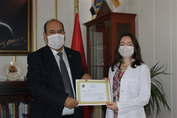 Vefa Sosyal Destek Grubu başarı belgesi ile ödüllendirdi